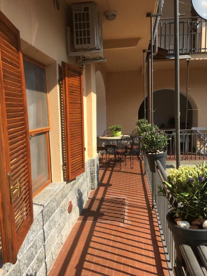 Appartamento - Casa La Botola - Alba Kültér fotó